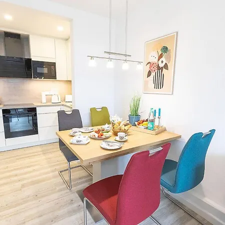 Uttiet Apartment *
